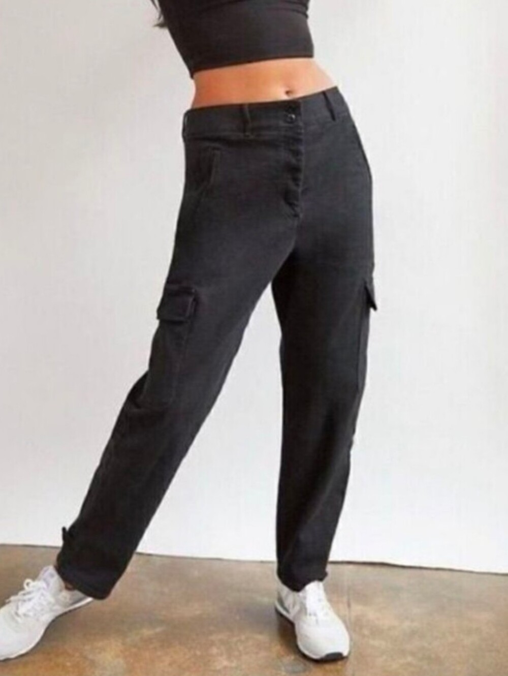 ARITZIA WILFRED FREE BLACK CARGO UTILITY PANTS SIZE 4